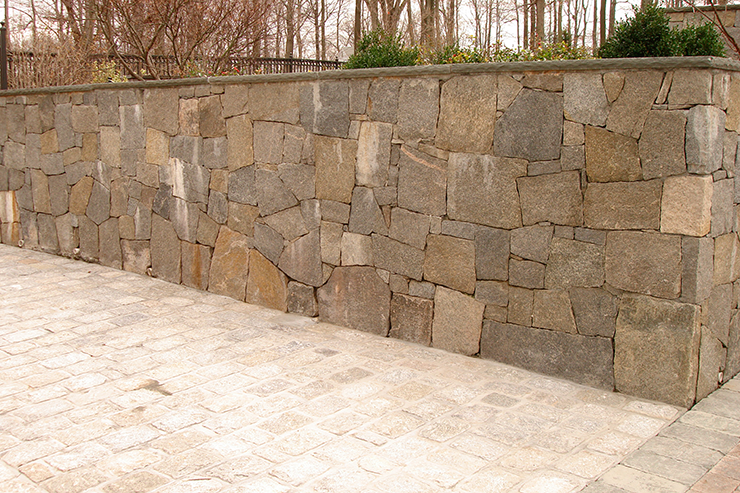 Cabrera Contracting - Cortlandt Manor NY -06 - stone wall